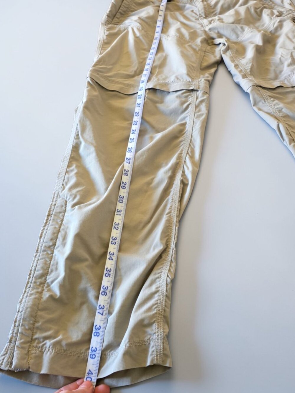 The North Face Convertible Hiking Pants Mens 36 Zip Off Khaki Nylon Outdoor - Picture 8 of 16